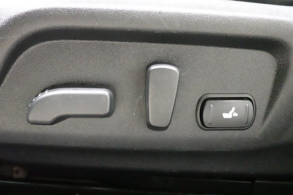 Subaru Outback 14 of 30
