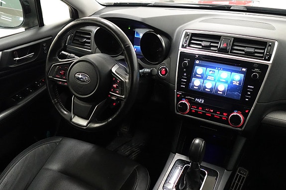 Subaru Outback 8 of 30
