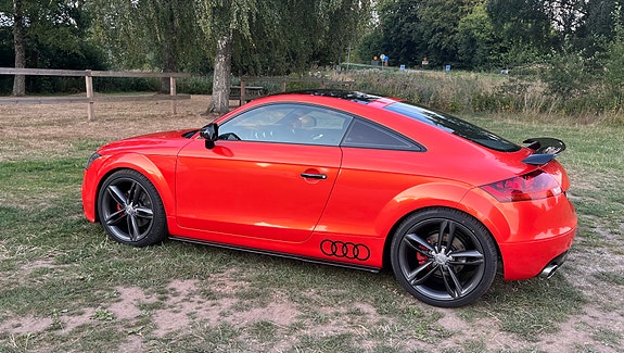 Audi TT 2 of 9