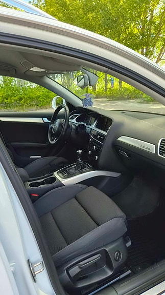 Audi A4 allroad 9 of 14
