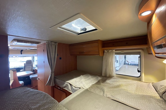 Hymer Exsis 688 13 of 16