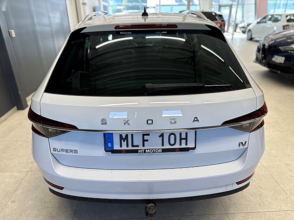 Skoda Superb 9 of 23