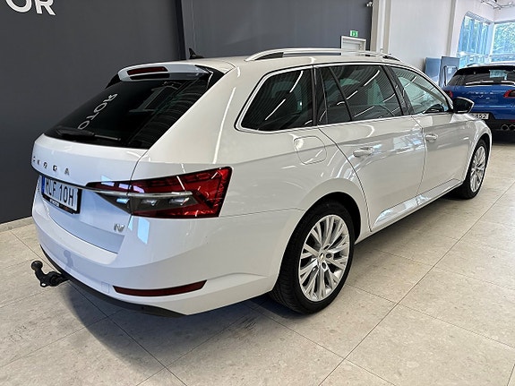 Skoda Superb 10 of 23