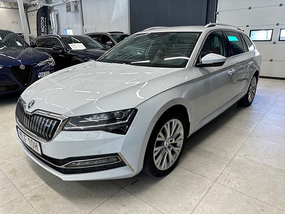Skoda Superb 4 of 23