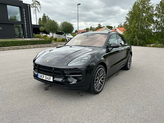 Porsche Macan GTS 3 of 7