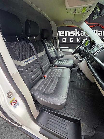 Volkswagen Transporter 5 of 6
