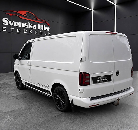 Volkswagen Transporter 3 of 6
