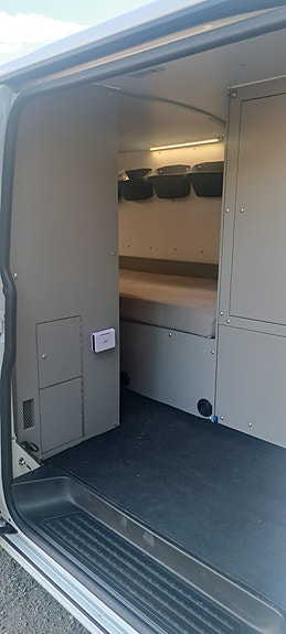 Volkswagen Transporter 8 of 18