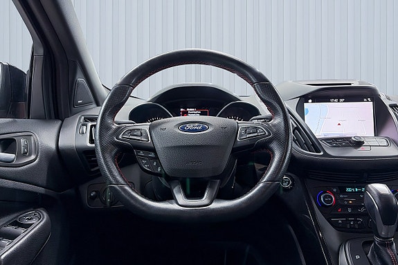 Ford Kuga 13 of 20