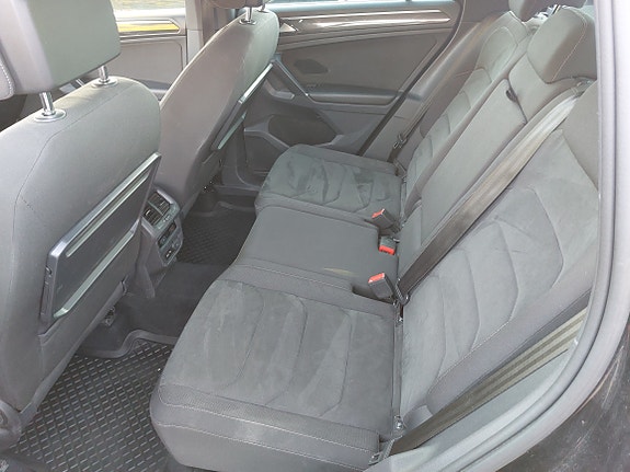 Volkswagen Tiguan 4 of 8