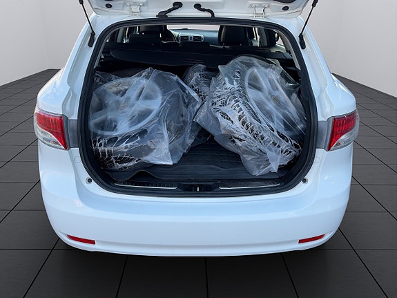 Toyota Avensis 22 of 23