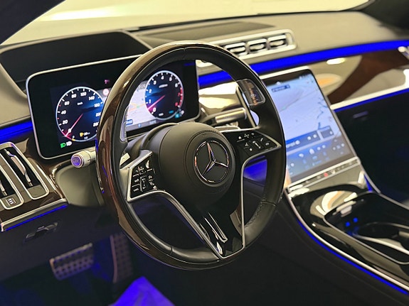 Mercedes-Benz S450 8 of 22