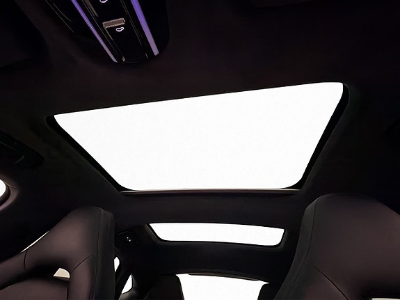 Porsche Panamera 4 16 of 30