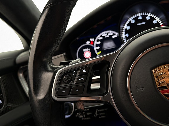 Porsche Panamera 4 23 of 30