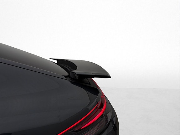 Porsche Panamera 4 13 of 30