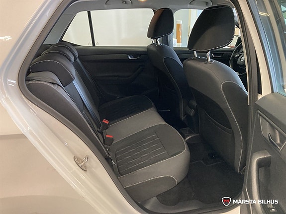 Skoda Fabia 10 of 19
