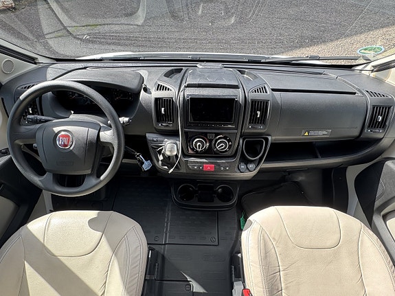 Pilote 600 P 5 of 13