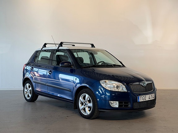 Skoda Fabia 2 of 15