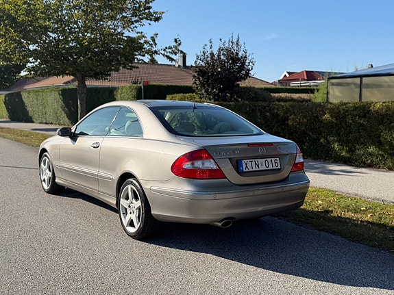 Mercedes-Benz CLK280 3 of 15