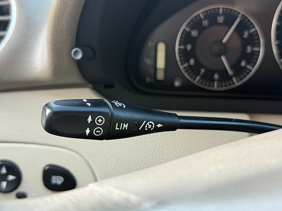 Mercedes-Benz CLK280 7 of 15