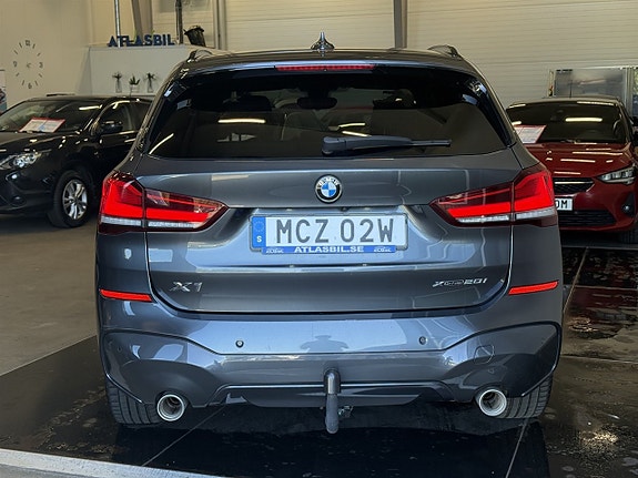 BMW X1 4 of 26