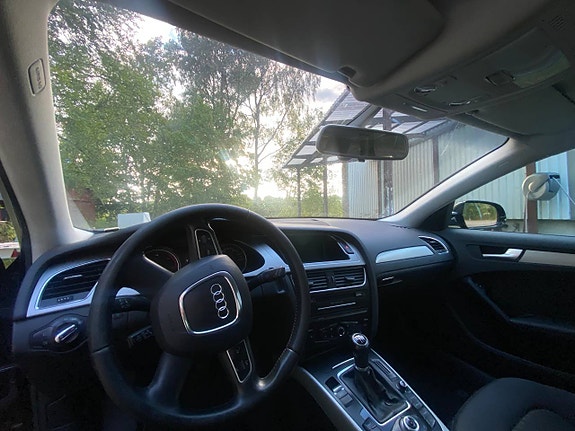 Audi A4 5 of 5