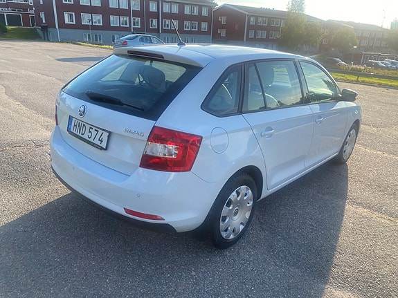 Skoda Rapid Spaceback 4 of 10