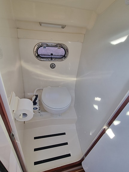 Aquador 23 DC D3 190 Hk Diesel-08, fullteak, mkt nytt, fint skick! 12 of 15