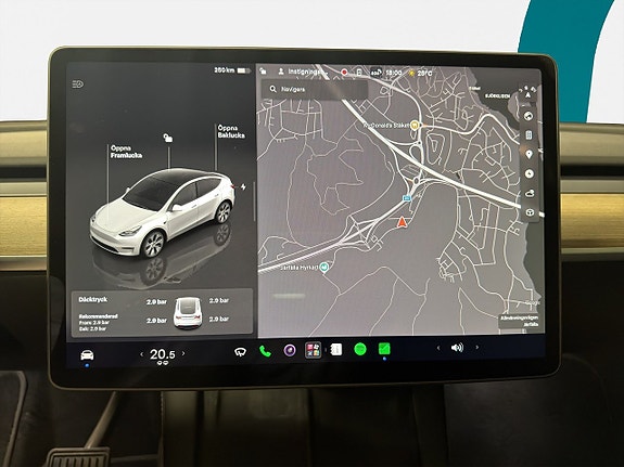 Tesla Model Y 16 of 23