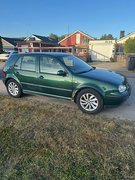 Volkswagen Golf IV 2 of 7