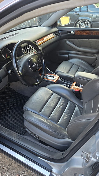 Audi A6 6 of 7