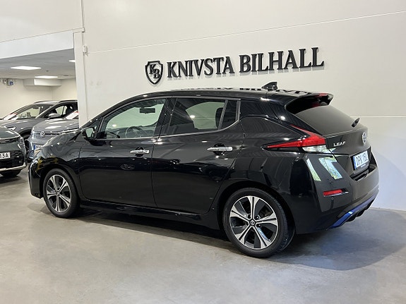 Nissan Leaf 2 of 29
