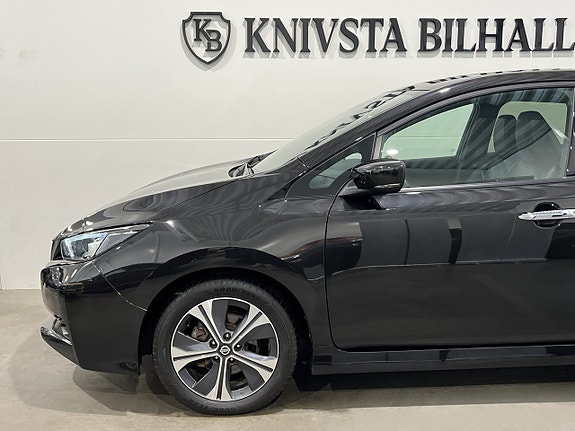 Nissan Leaf 28 of 29