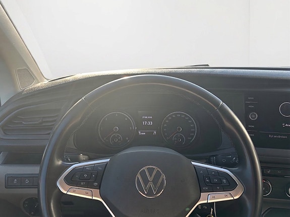 Volkswagen Transporter 8 of 17