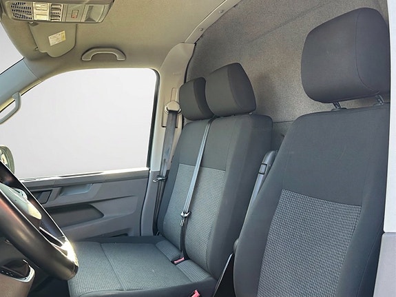 Volkswagen Transporter 7 of 17