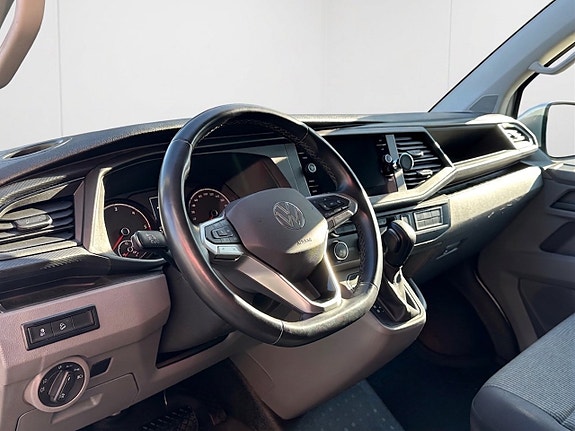 Volkswagen Transporter 6 of 17