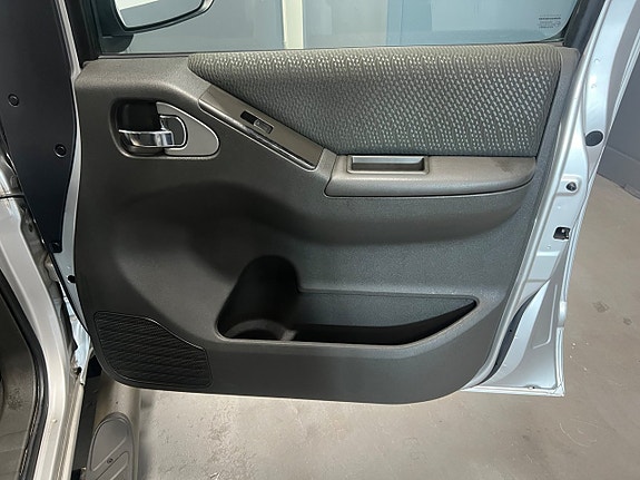 Nissan Navara 21 of 23