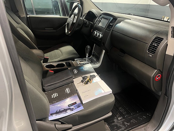 Nissan Navara 9 of 23