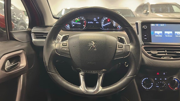 Peugeot 2008 16 of 26