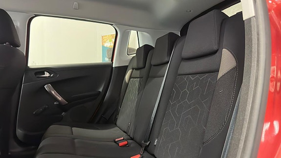 Peugeot 2008 12 of 26