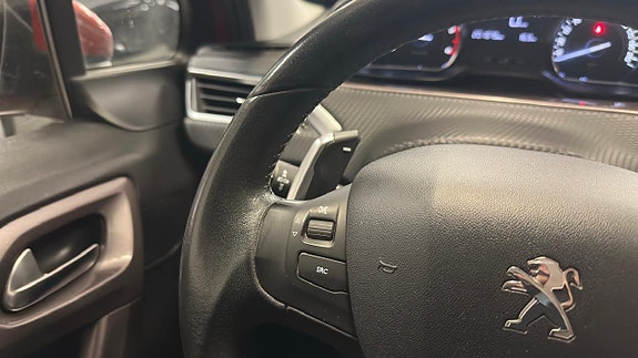 Peugeot 2008 17 of 26