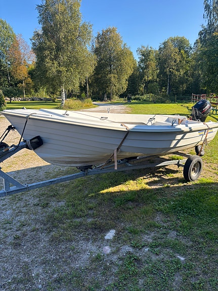 470 Motorbåt 3 of 6