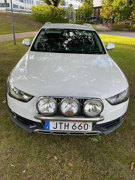Audi A4 allroad 5 of 12