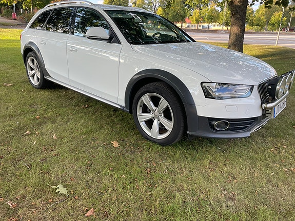 Audi A4 allroad 12 of 12