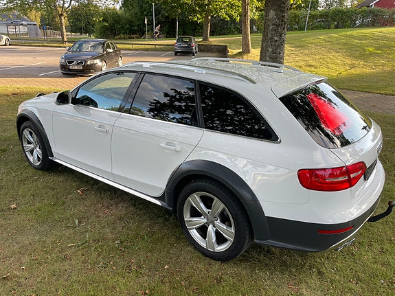 Audi A4 allroad 7 of 12