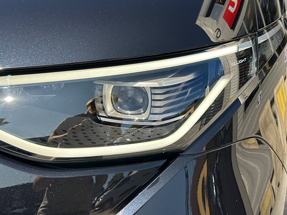 Volkswagen ID. Buzz 6 of 18