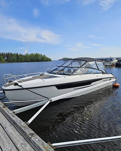 Yamarin 88DC Premium/Yamaha 300HK/2020 (Uttag. 2021) 2 of 9