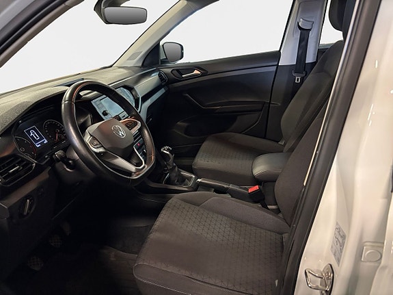 Volkswagen T-Cross 6 of 13