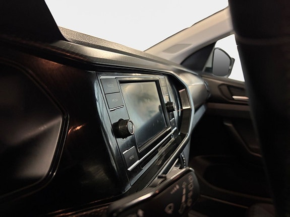 Volkswagen T-Cross 10 of 13