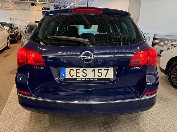 Opel Astra 11 of 20